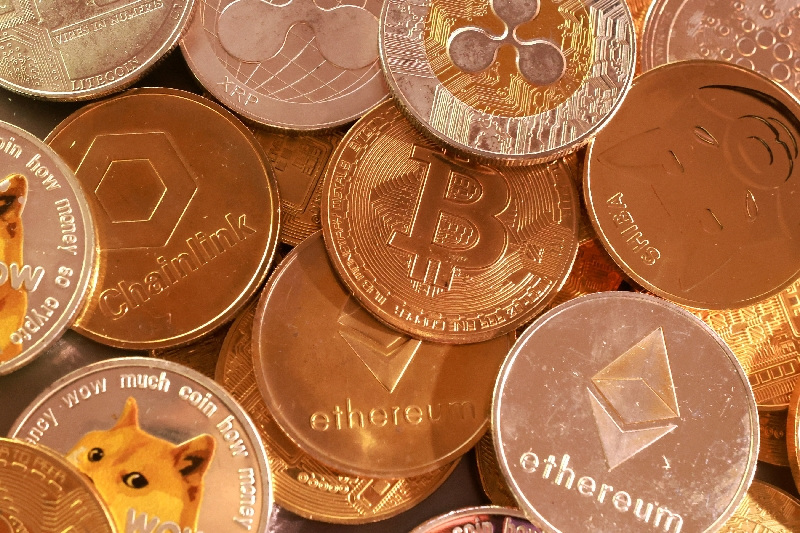 SEC said to ready framework for trading crypto representations of stocks